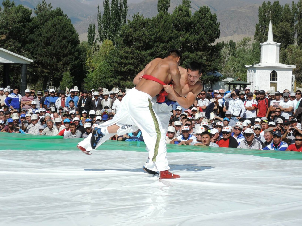 Kyrgyz Kurosh wrestling