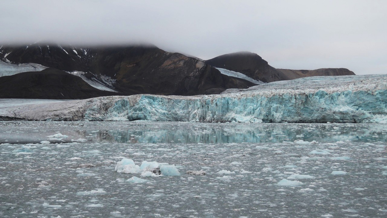 Esmark Glacier